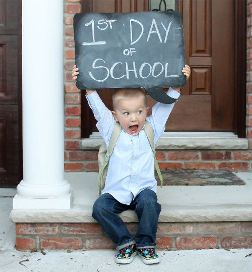 30 Back To School Photo Ideas For Fun And Memorable Pictures