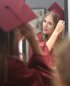 30 Highschool Graduation Pictures You Will Treasure