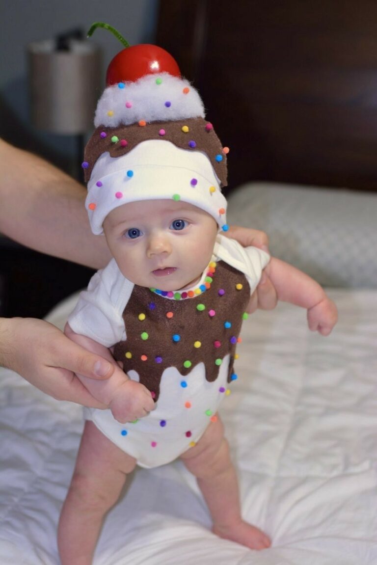30 Ice Cream Theme Baby Photoshoot Ideas So Adorable