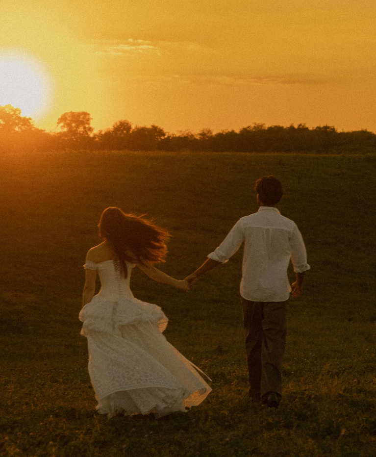 30 Engagement Photos Inspiration Ideas For Stunning Romantic Pictures