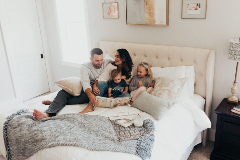 30 Mom Dad Son Photoshoot Ideas For Beautiful Memories