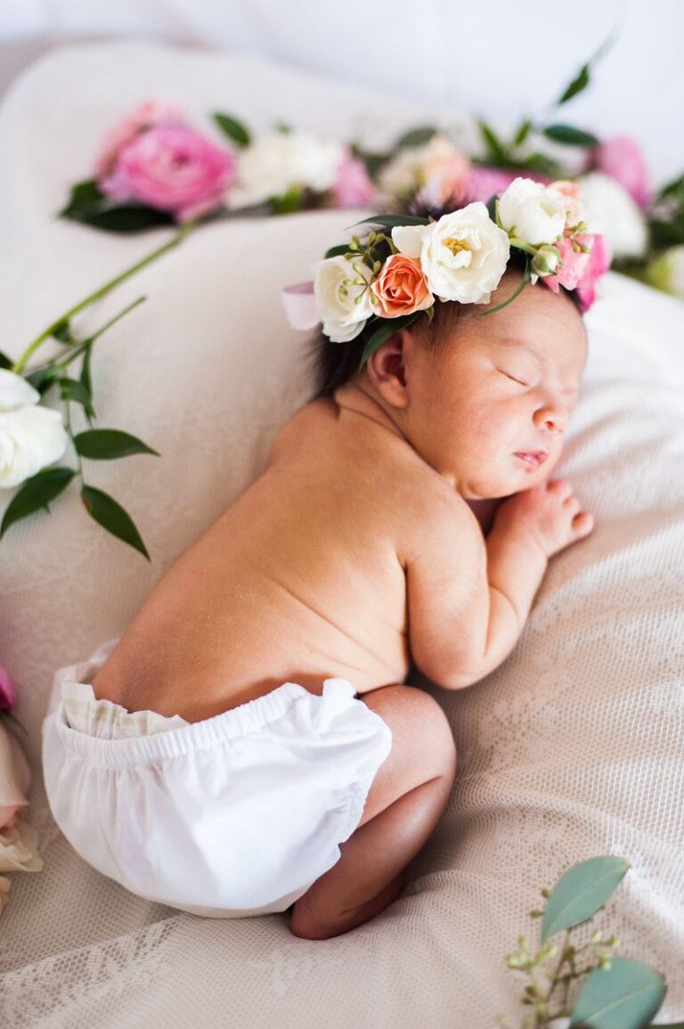 30 Newborn Photography Girly Ideas Full Of Sweet Charm